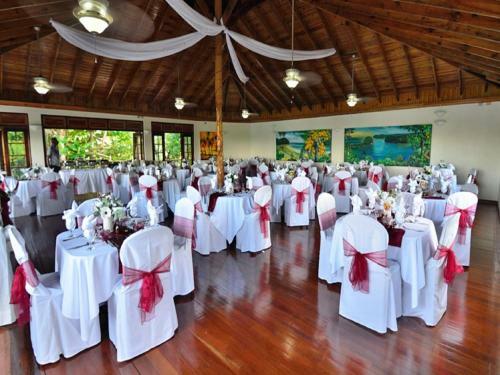 Hotel Bay View Eco Resort & Spa