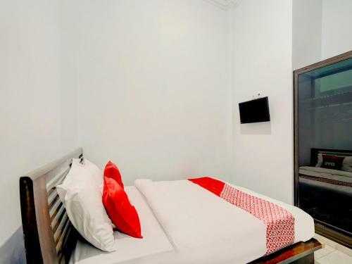 Hotel Oyo 3229 Ijen Homestay