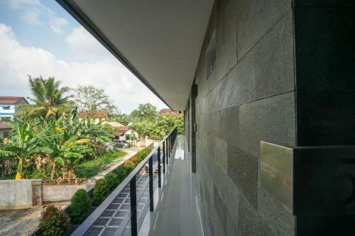 Hotel Oyo 343 Lawang15 Syariah