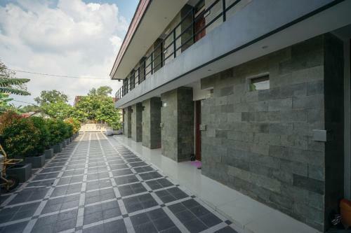 Hotel Oyo 343 Lawang15 Syariah