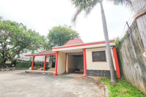 Oyo 3180 Hotel Rian Cottage