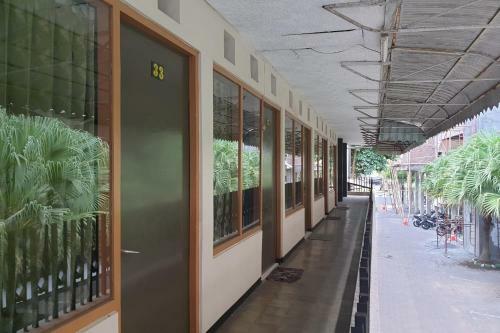 Hotel Spot On 2090 Ratna Backpacker Syariah