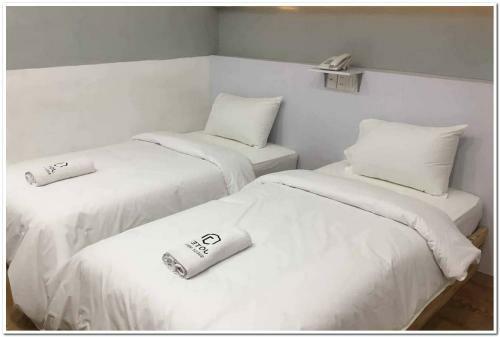 Hostal Jotel Guest House