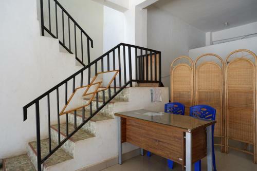 Hostal Reddoorz Near Bolu Toraja
