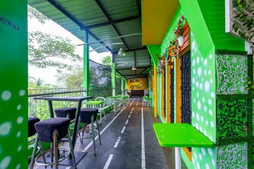 Hotel Oyo 3042 Griya Karangsalam Indah
