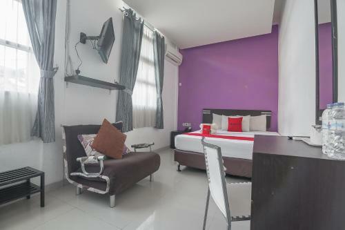 Hostal Reddoorz Plus Near Undip Pleburan