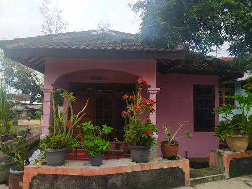 Hotel Reddoorz Plus Near Rs Grhasia Kaliurang