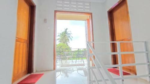 Hotel Reddoorz Plus Near Rs Grhasia Kaliurang