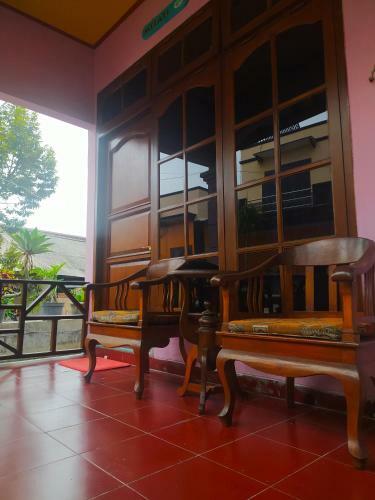Hotel Reddoorz Plus Near Rs Grhasia Kaliurang