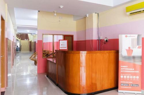 Hostal Reddoorz Plus @ Jalan Gatot Subroto Medan