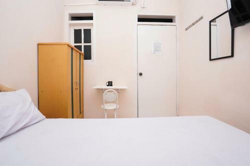 Hotel Oyo Life 2532 Kost Putri Adia
