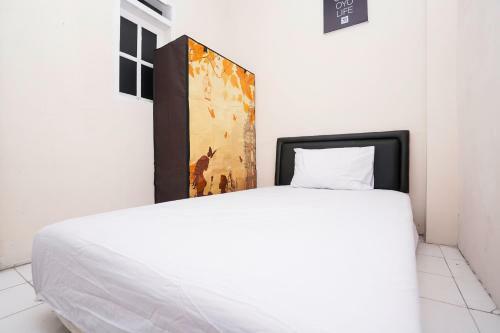 Hotel Oyo Life 2532 Kost Putri Adia