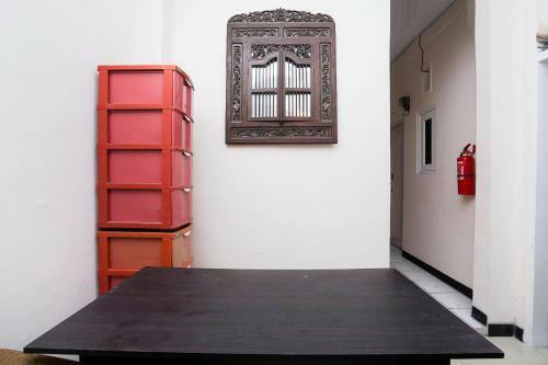 Hotel Oyo Life 2532 Kost Putri Adia
