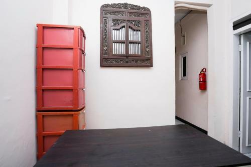 Hotel Oyo Life 2532 Kost Putri Adia