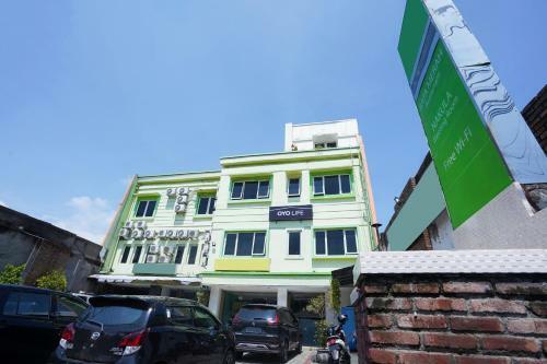 Hotel Oyo Life 3164 D'inn Residence