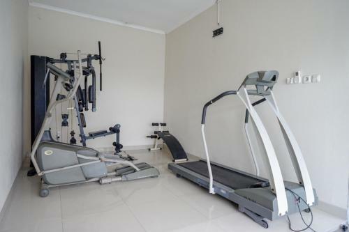 Dinasty Smart Hotel