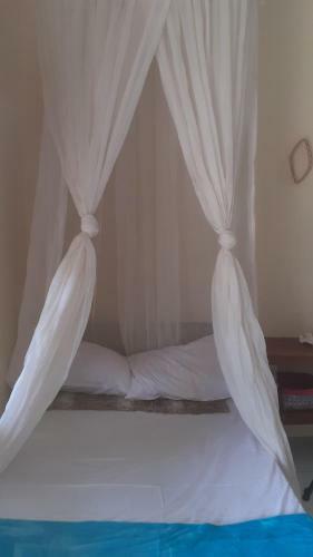 Corner Damai Villa
