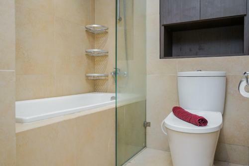 Exclusive With Comfortable 2br Apartment At Branz Bsd By Travelio