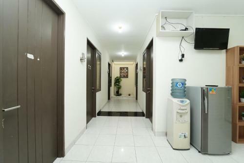 Hostal Koolkost Near Universitas Prasetiya Mulya