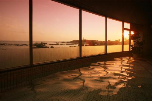 Hotel Resort In Shirahama