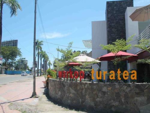 Hotel Kenari Pantai
