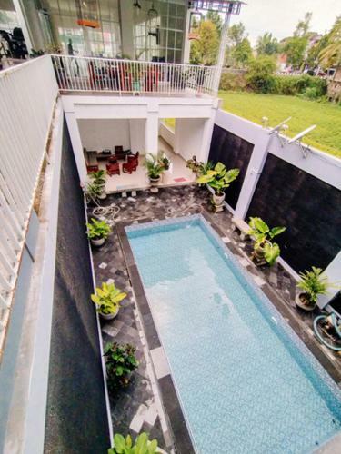 Hotel Artomoro Syariah Guest House
