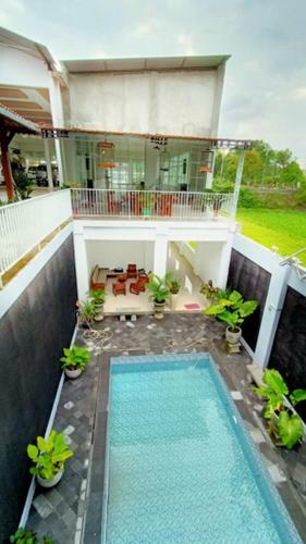 Hotel Artomoro Syariah Guest House
