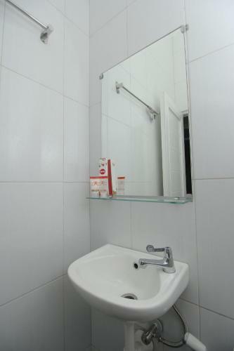 Hotel Oyo 647 Irooms Homestay