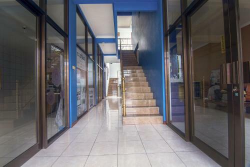 Hotel Oyo 2469 Sutomo Homestay