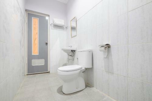 Hotel Oyo 2669 Crown Residence