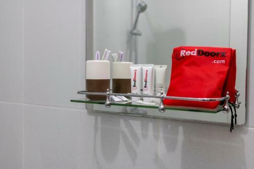 Hostal Koolkost Syariah @ Sultan Alauddin Makassar (Minimum Stay 6 Nights)