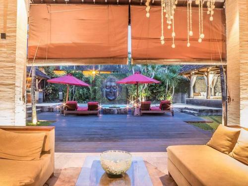 Hostal 4 Bedroom The Camilia Homes Bali