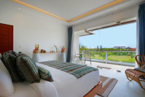 Exclusive Villas Complex 7 Br Seminyak Center W Staff