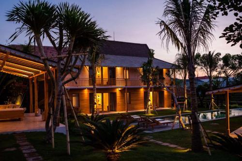 Luxury 5 Bedroom Villa With Private Pool, Bali Villa 2022