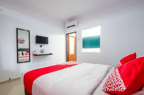 Hotel Oyo 672 Bali Radiance Canggu