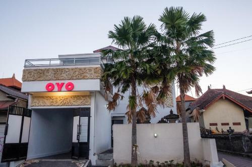 Hotel Oyo 672 Bali Radiance Canggu
