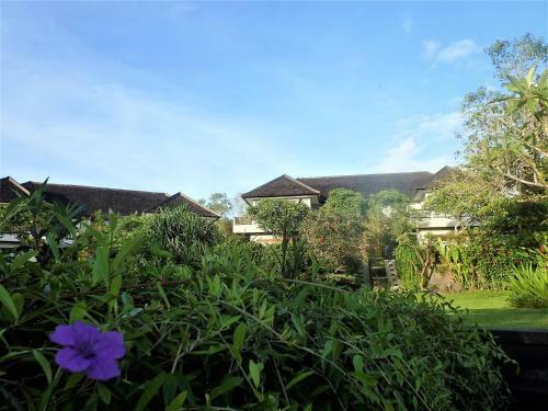 15 Bedrooms Sun Suite Villa Bali