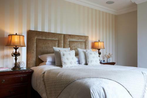 Luxury Lodges In Doolin Village With Hot Tubs