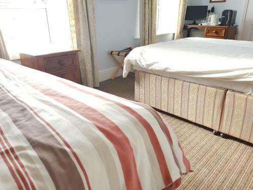 Fitzgeralds Bar And B&B