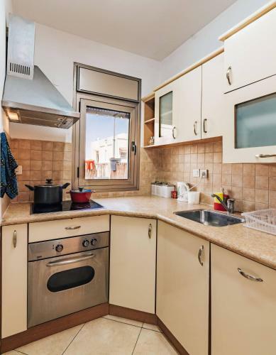 Apartment Next The Beach 2 Min Walk