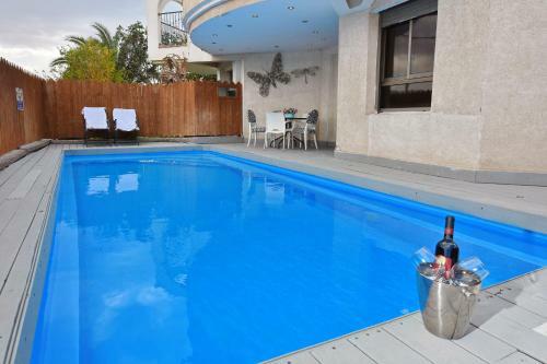Villa Vila Li-yam