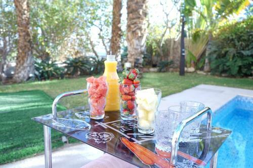 Amdar Residence Apartment - Private Pool, Sea View & Sauna