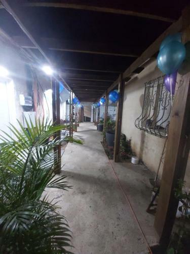 Hostal Mediterranean Inn ??? ??? ?????? ????? ?? ??????