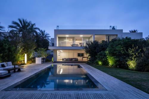 Villa Iman Caesarea
