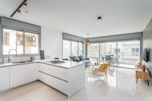 Apartamento Amazing 3bedrooms 2 Baths Balcony And Parking Prv