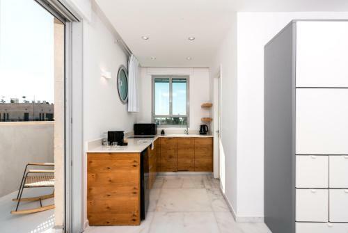 Kedem - By Beach Apartments Tlv