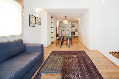 Apartamento Astonishing Renovated And Spacious 1br Apt