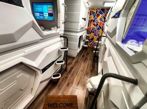 Albergue Capsule Space-x