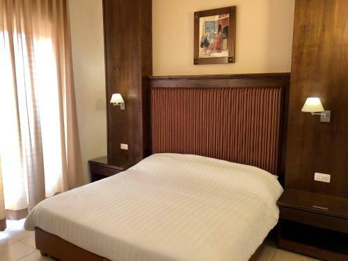 Gloria Hotel