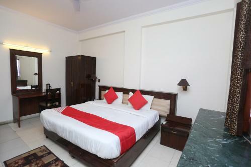 Capital O 41218 Hotel Nouva